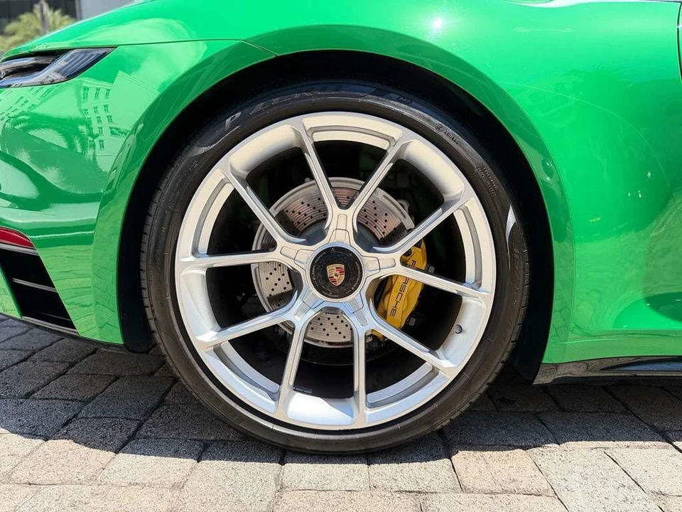 2021 Porsche 992 Targa 4 & 4S - Image 31 of 31
