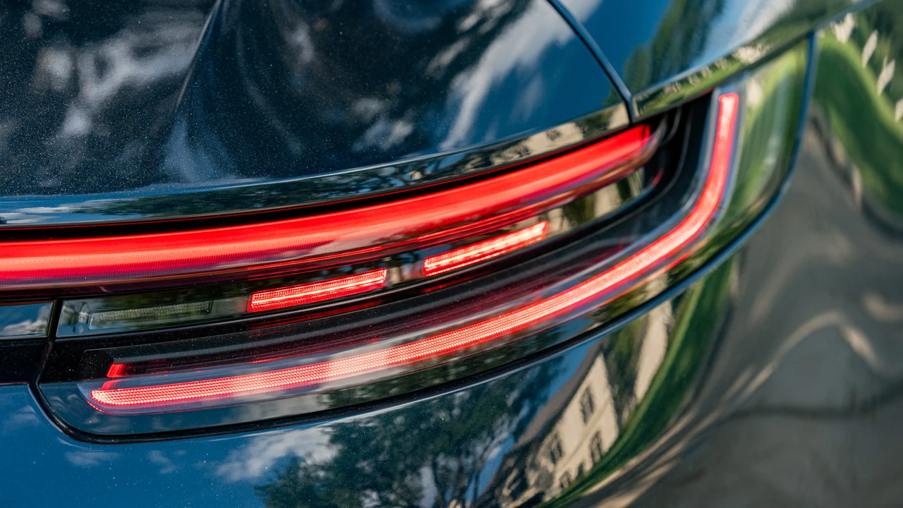 2021 Porsche 992 Targa 4 & 4S - Image 23 of 31