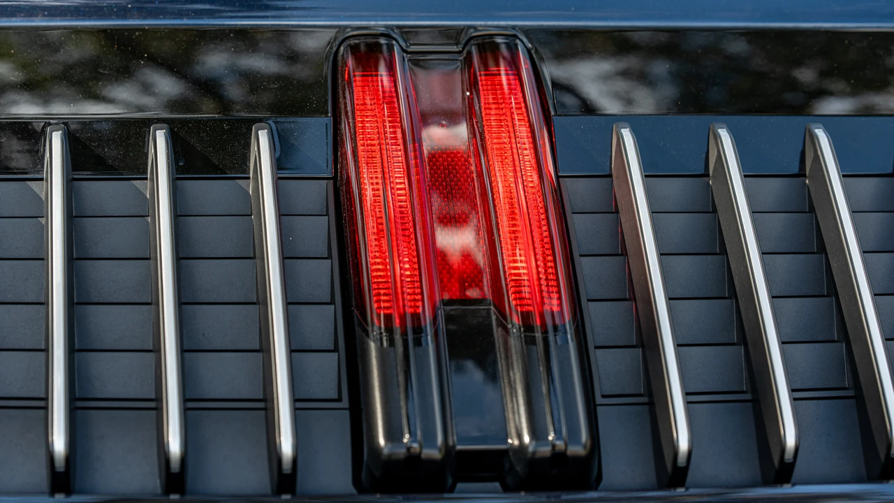 2021 Porsche 992 Targa 4 & 4S - Image 24 of 31