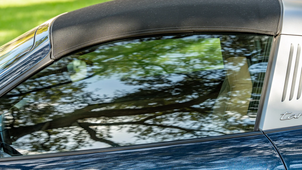 2021 Porsche 992 Targa 4 & 4S - Image 29 of 31
