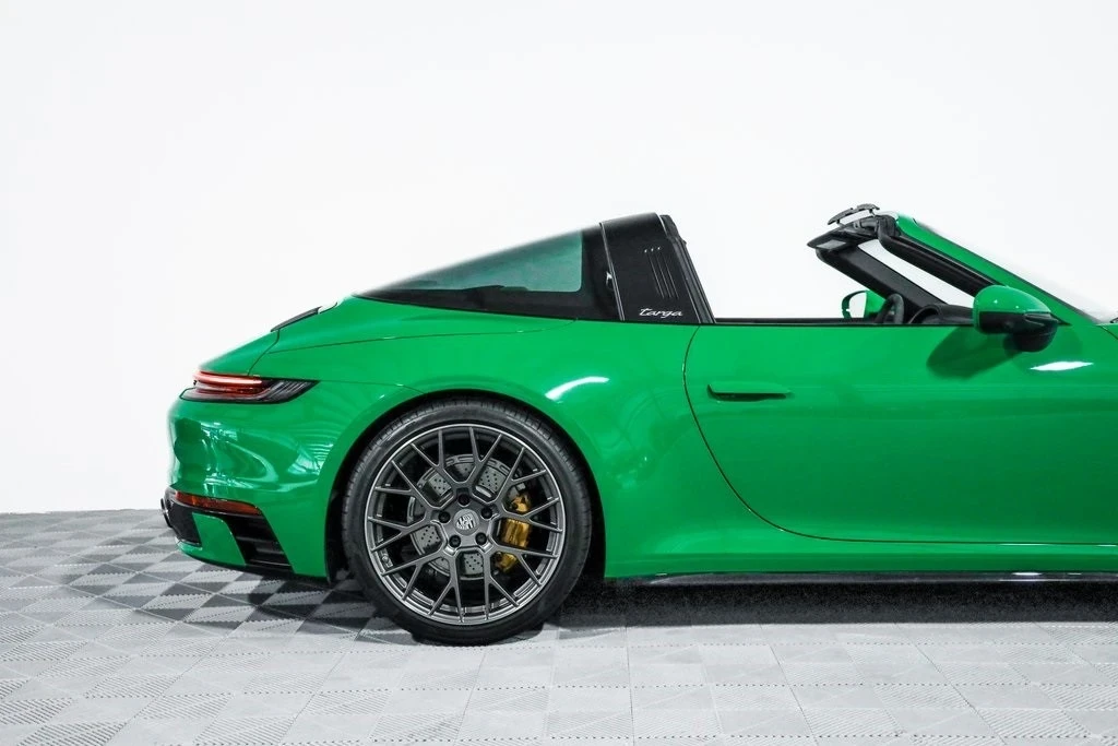 2021 Porsche 992 Targa 4 & 4S - Image 11 of 21