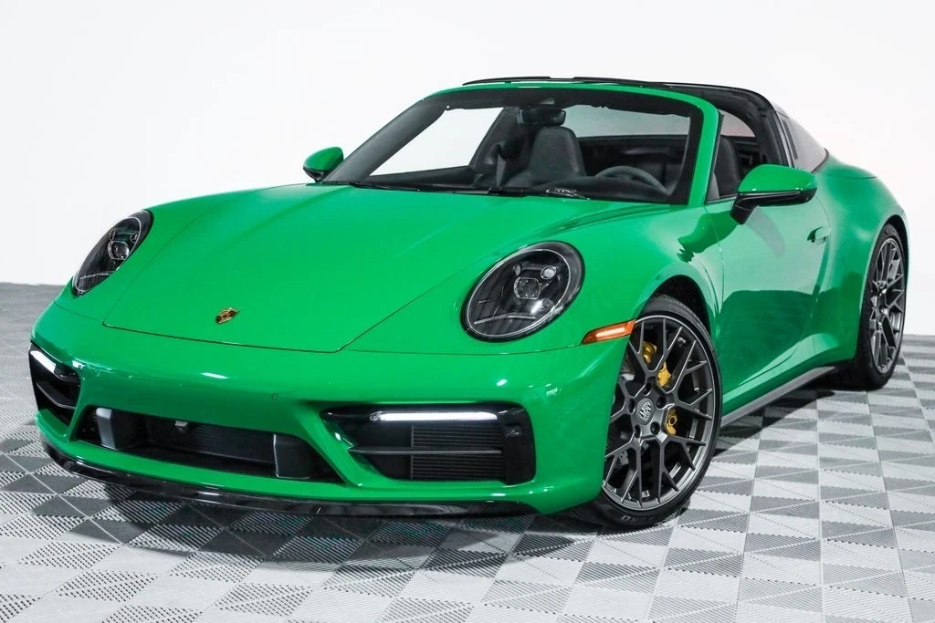 2021 Porsche 992 Targa 4 & 4S - Image 18 of 21