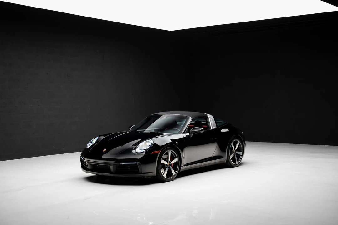 2021 Porsche 992 Targa 4 & 4S - Image 4 of 31