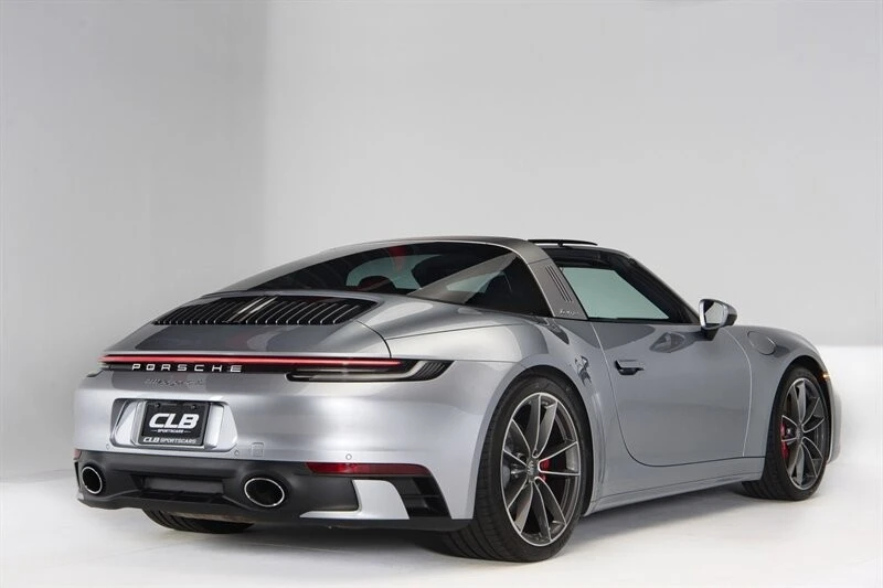 2021 Porsche 992 Targa 4 & 4S - Image 13 of 21