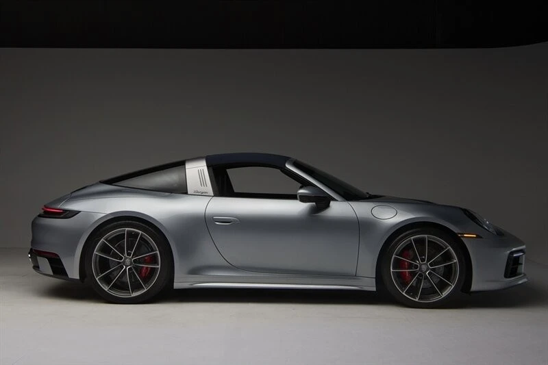2021 Porsche 992 Carrera 4S - Image 15 of 21