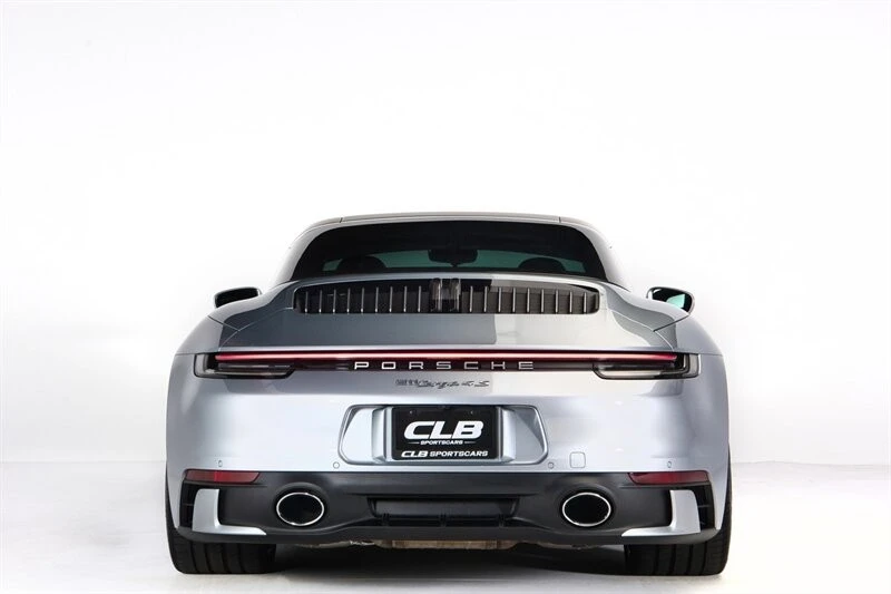 2021 Porsche 992 Targa 4 & 4S - Image 12 of 21