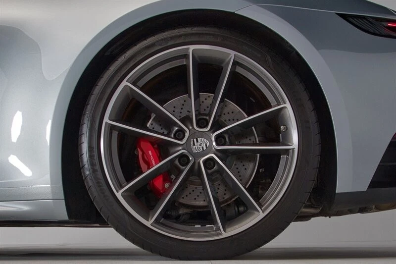2021 Porsche 992 Targa 4 & 4S - Image 10 of 21