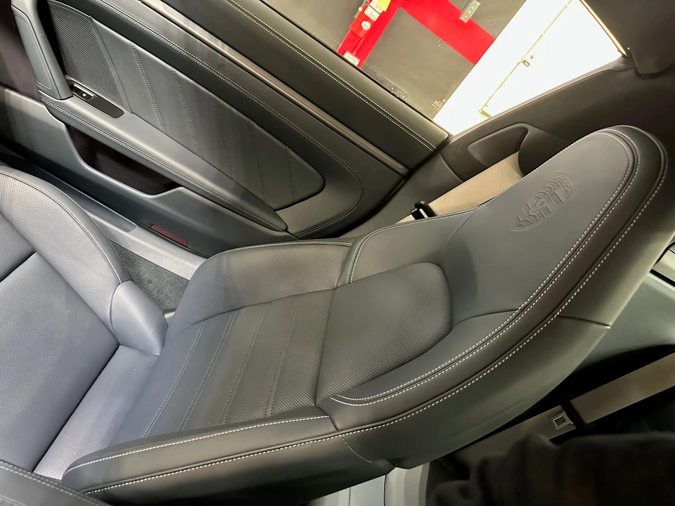 2021 Porsche 992 Targa 4 & 4S - Image 13 of 31