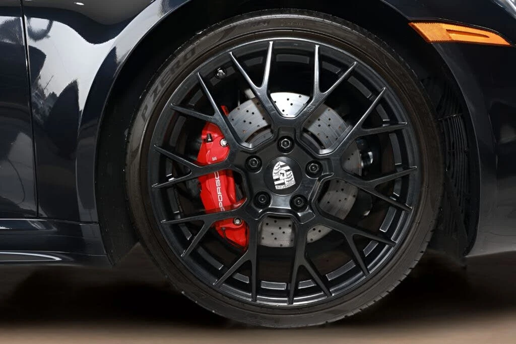2021 Porsche 992 Targa 4 & 4S - Image 27 of 31