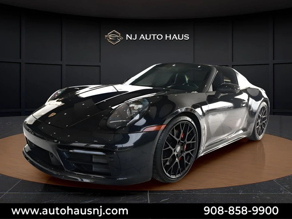 2021 Porsche 992 Targa 4 & 4S - Image 4 of 31