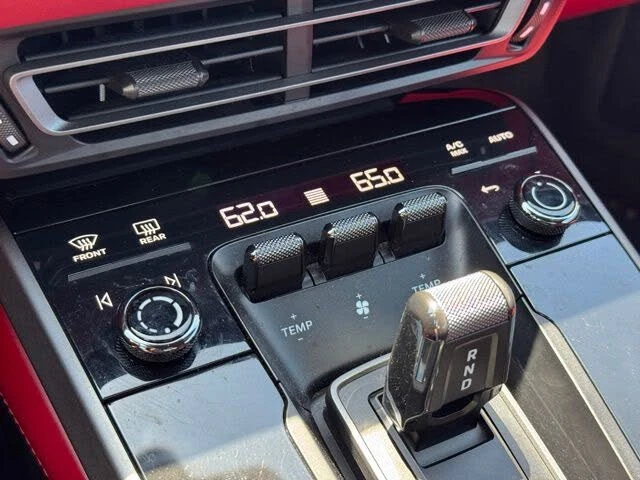 2021 Porsche 992 Targa 4 & 4S - Image 16 of 31