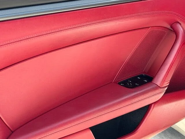 2021 Porsche 992 Targa 4 & 4S - Image 10 of 31