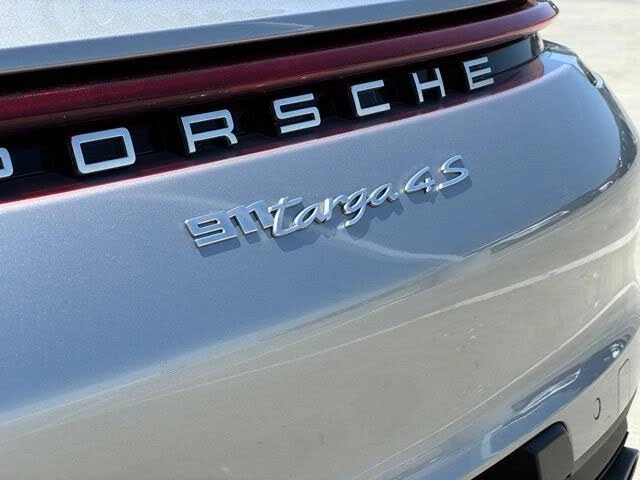 2021 Porsche 992 Targa 4 & 4S - Image 24 of 31
