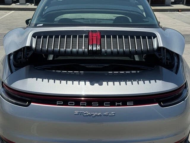 2021 Porsche 992 Targa 4 & 4S - Image 23 of 31