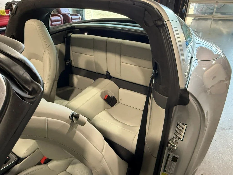 2021 Porsche 992 Targa 4 & 4S - Image 25 of 31