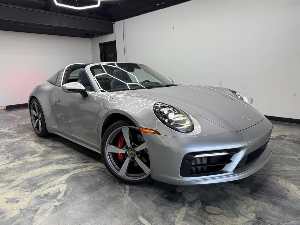 2021 Porsche 992 Targa 4 & 4S - Image 6 of 31