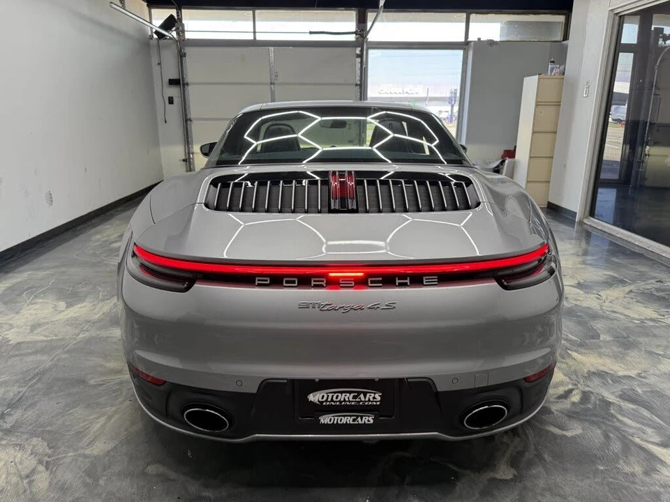 2021 Porsche 992 Targa 4 & 4S - Image 4 of 31