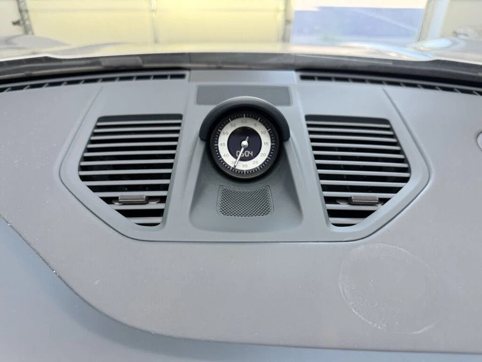 2021 Porsche 992 Targa 4 & 4S - Image 18 of 31