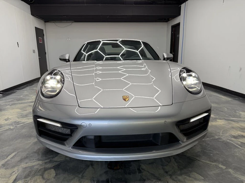 2021 Porsche 992 Targa 4 & 4S - Image 8 of 31