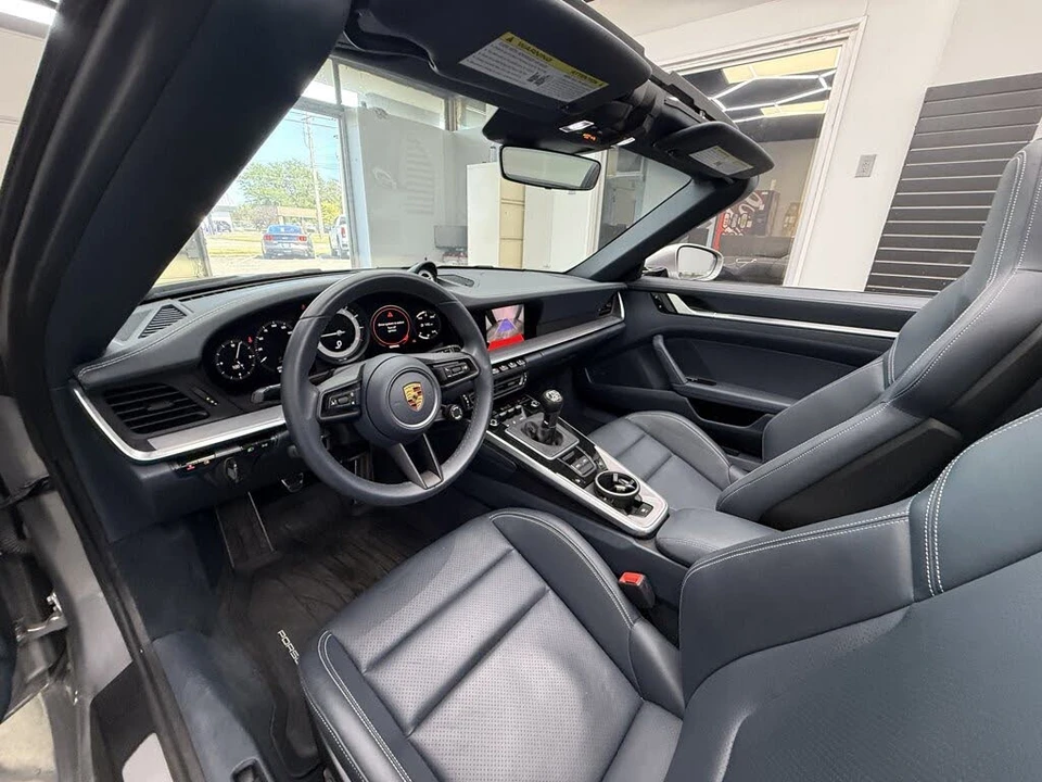 2021 Porsche 992 Targa 4 & 4S - Image 14 of 31