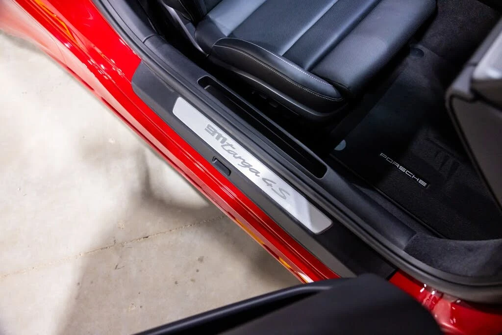 2021 Porsche 992 Targa 4 & 4S - Image 31 of 31
