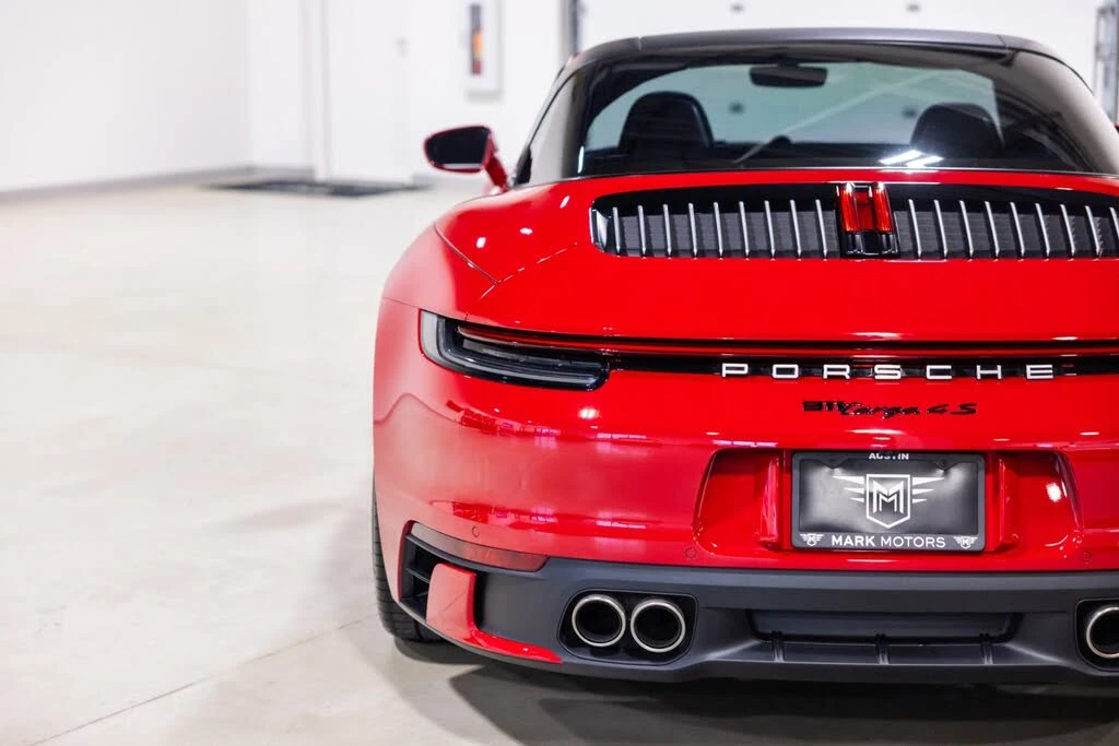 2021 Porsche 992 Targa 4 & 4S - Image 14 of 31