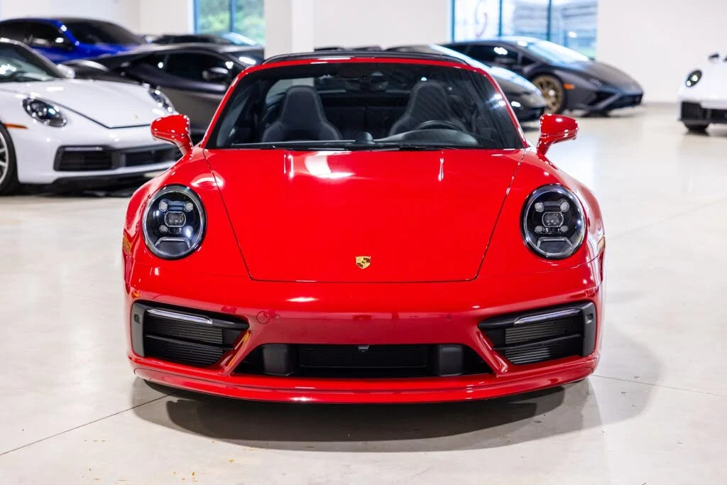 2021 Porsche 992 Targa 4 & 4S - Image 11 of 31