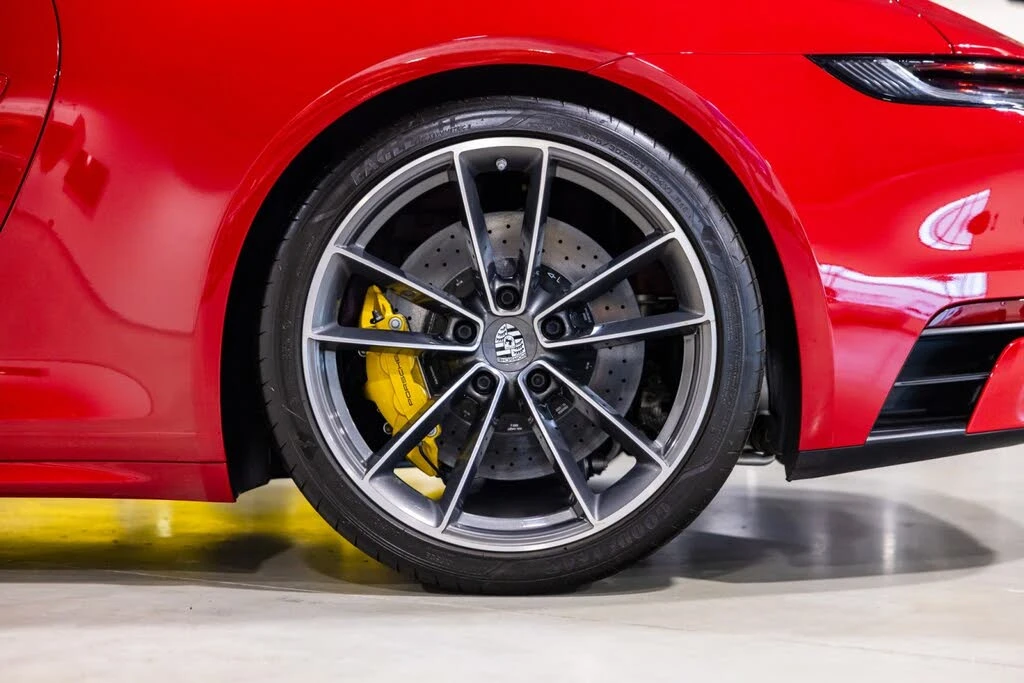 2021 Porsche 992 Targa 4 & 4S - Image 18 of 31
