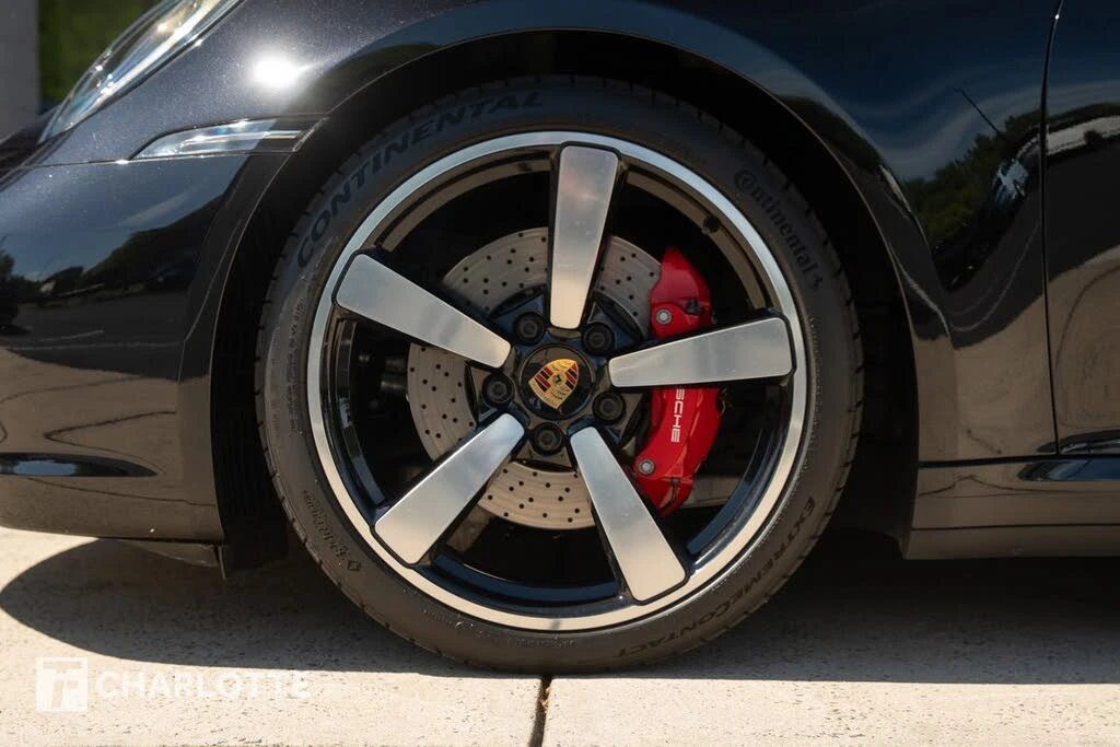 2021 Porsche 992 Targa 4 & 4S - Image 10 of 31