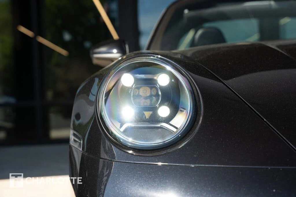 2021 Porsche 992 Targa 4 & 4S - Image 4 of 31