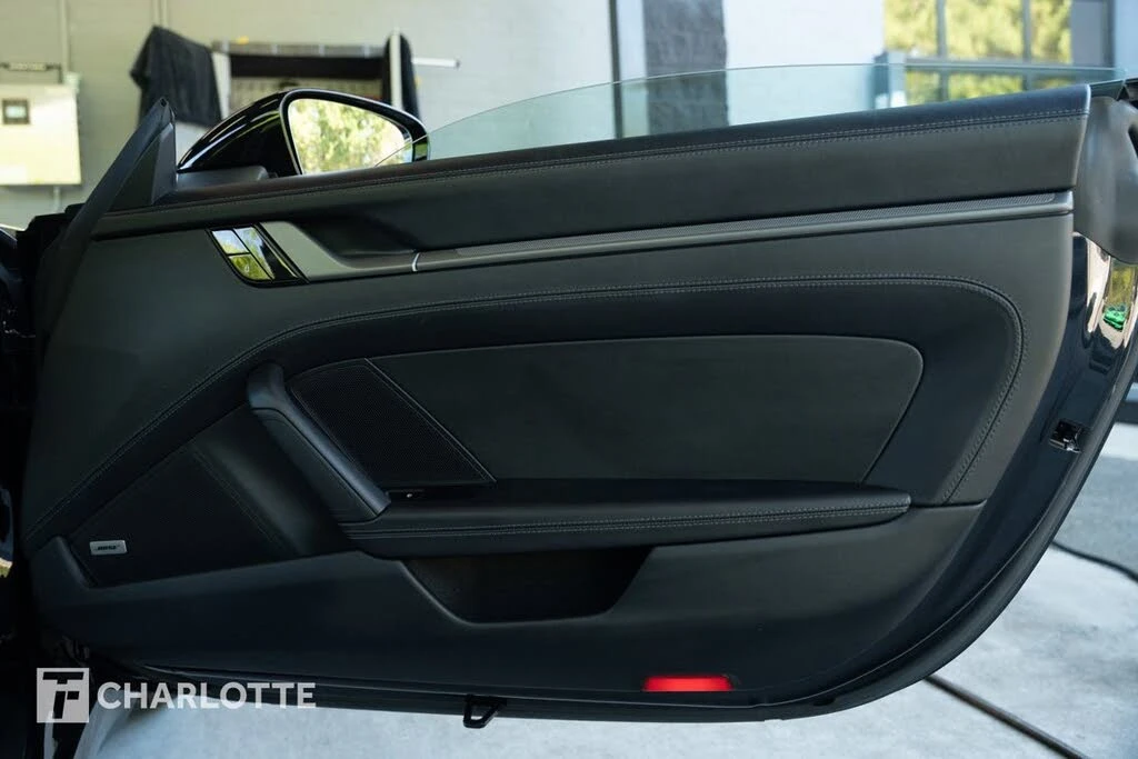2021 Porsche 992 Targa 4 & 4S - Image 29 of 31