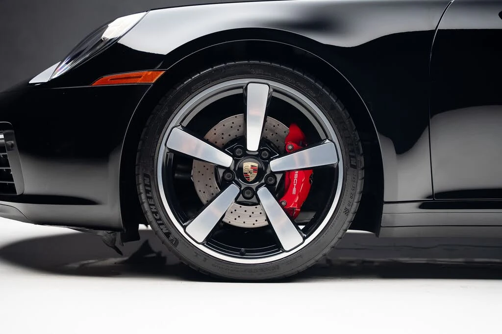 2021 Porsche 992 Targa 4 & 4S - Image 21 of 31