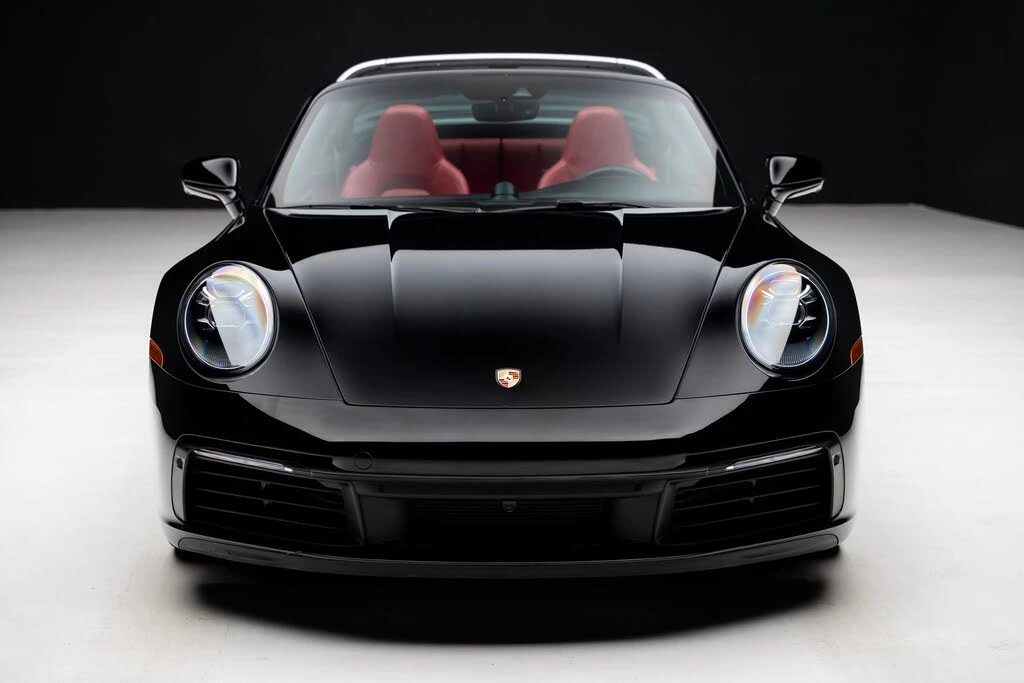 2021 Porsche 992 Targa 4 & 4S - Image 9 of 31