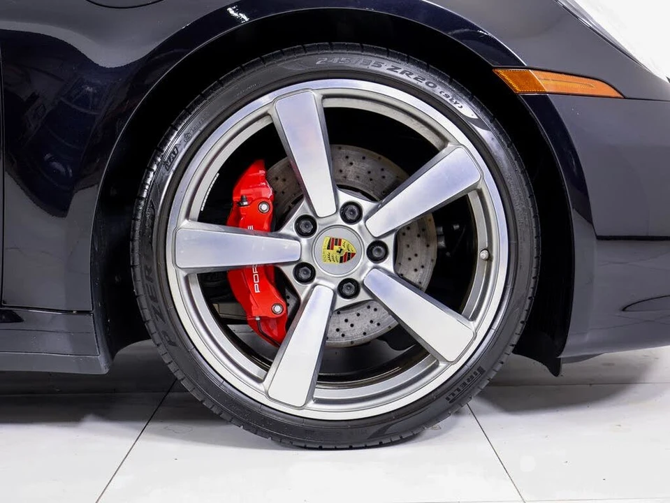 2021 Porsche 992 Targa 4 & 4S - Image 27 of 31