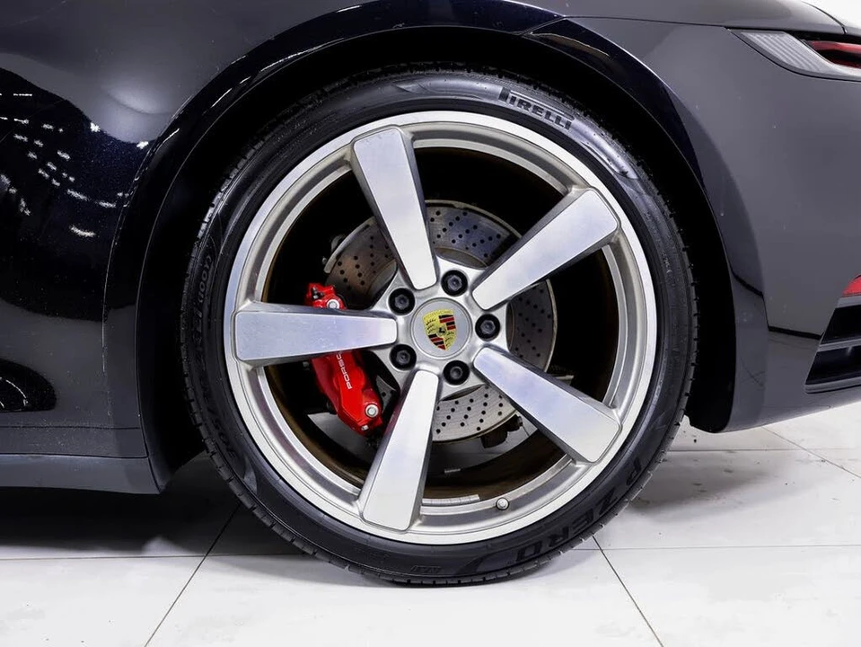 2021 Porsche 992 Targa 4 & 4S - Image 29 of 31