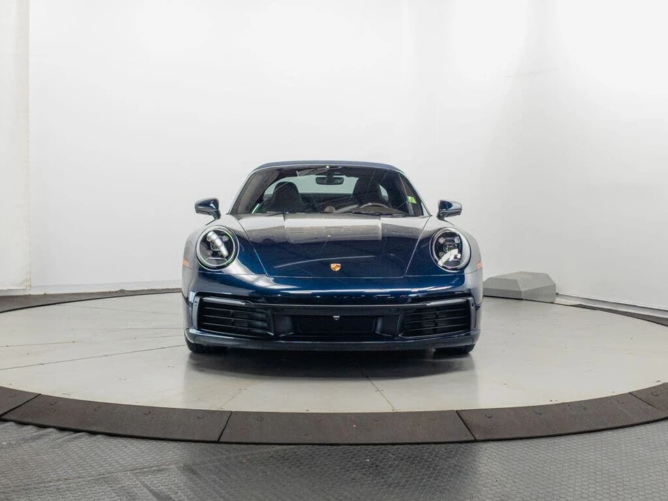 2021 Porsche 992 Targa 4 & 4S - Image 2 of 31
