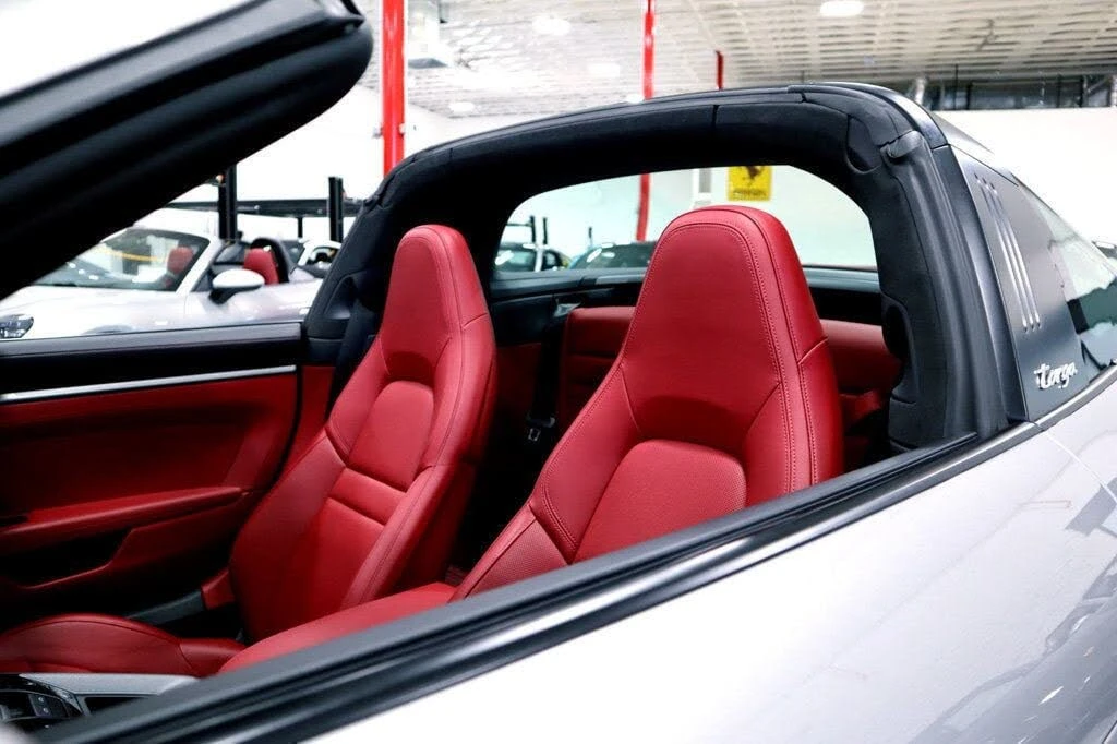 2021 Porsche 992 Targa 4 & 4S - Image 28 of 31