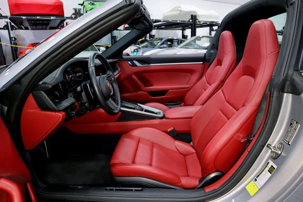 2021 Porsche 992 Targa 4 & 4S - Image 31 of 31