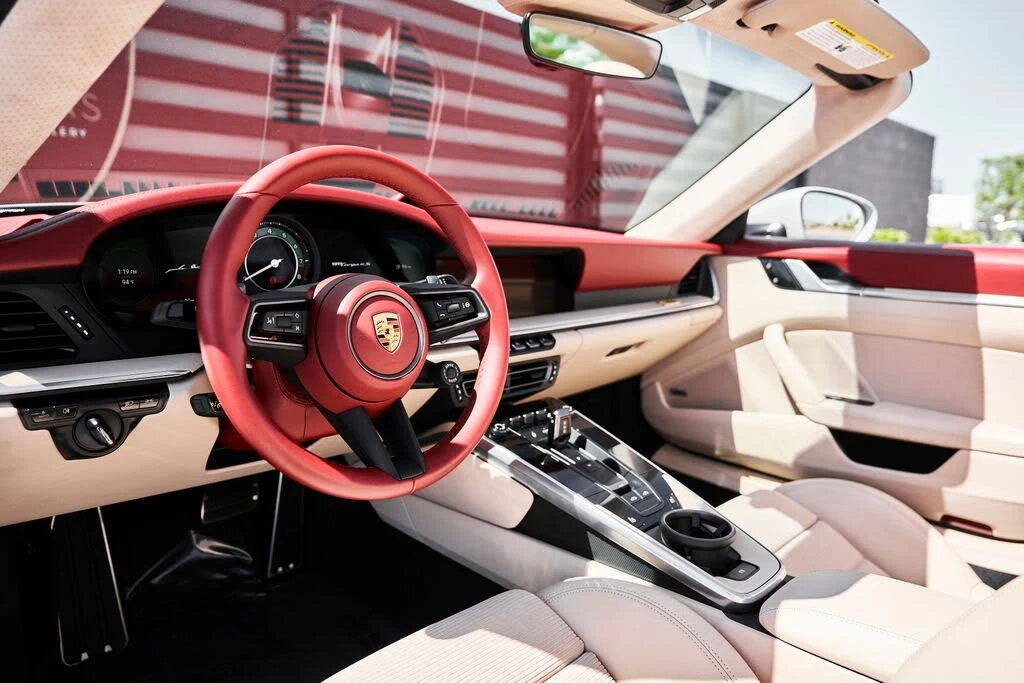 2021 Porsche 992 Targa 4 & 4S - Image 2 of 31