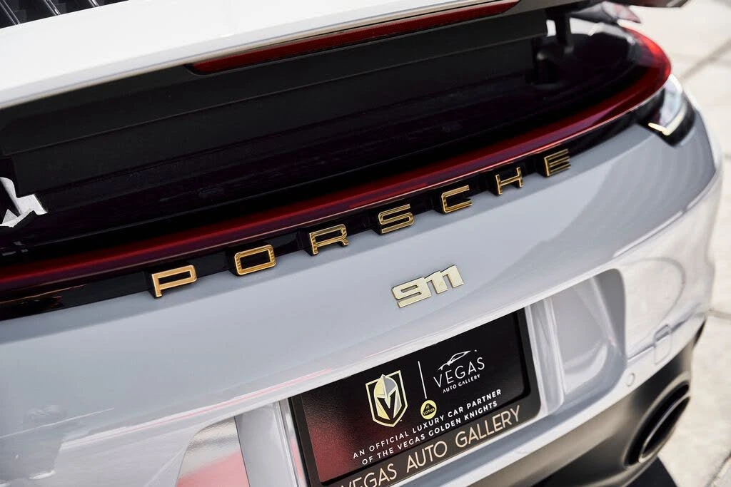 2021 Porsche 992 Targa 4 & 4S - Image 14 of 31