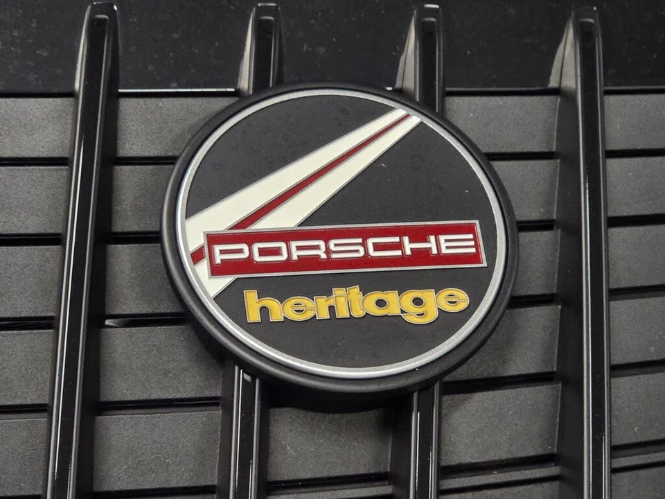 2021 Porsche 992 Targa 4 & 4S - Image 29 of 31
