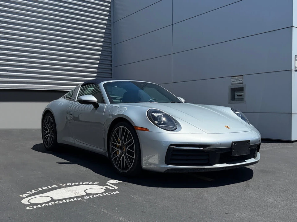 2021 Porsche 992 Targa 4 & 4S - Image 7 of 7