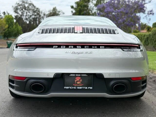 2021 Porsche 992 Targa 4 & 4S - Image 6 of 31