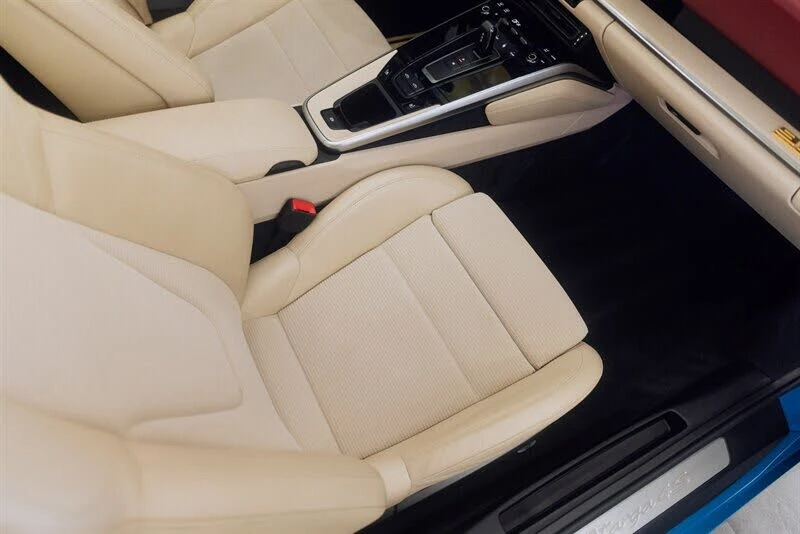 2021 Porsche 992 Targa 4 & 4S - Image 29 of 31