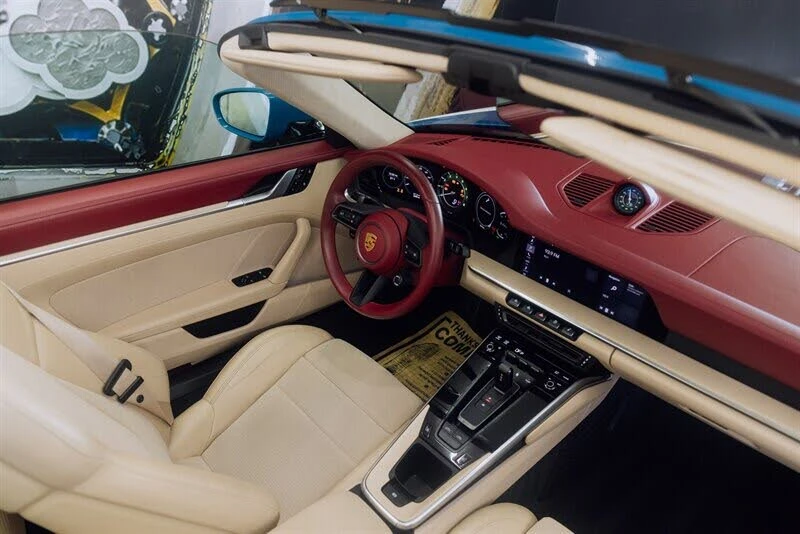 2021 Porsche 992 Targa 4 & 4S - Image 30 of 31