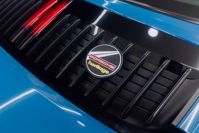 2021 Porsche 992 Targa 4 & 4S - Image 10 of 31