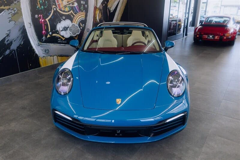 2021 Porsche 992 Targa 4 & 4S - Image 2 of 31