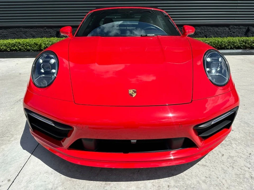 2021 Porsche 992 Targa 4 & 4S - Image 8 of 31