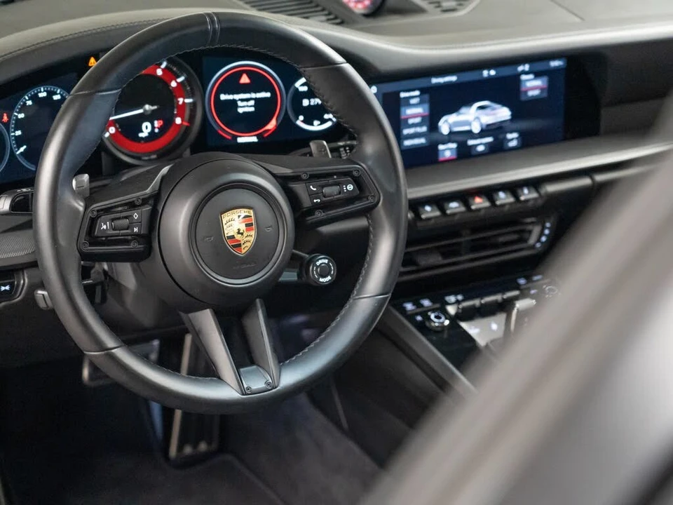 2021 Porsche 992 Targa 4 & 4S - Image 15 of 27
