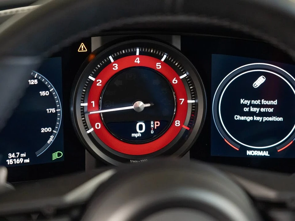 2021 Porsche 992 Targa 4 & 4S - Image 19 of 27